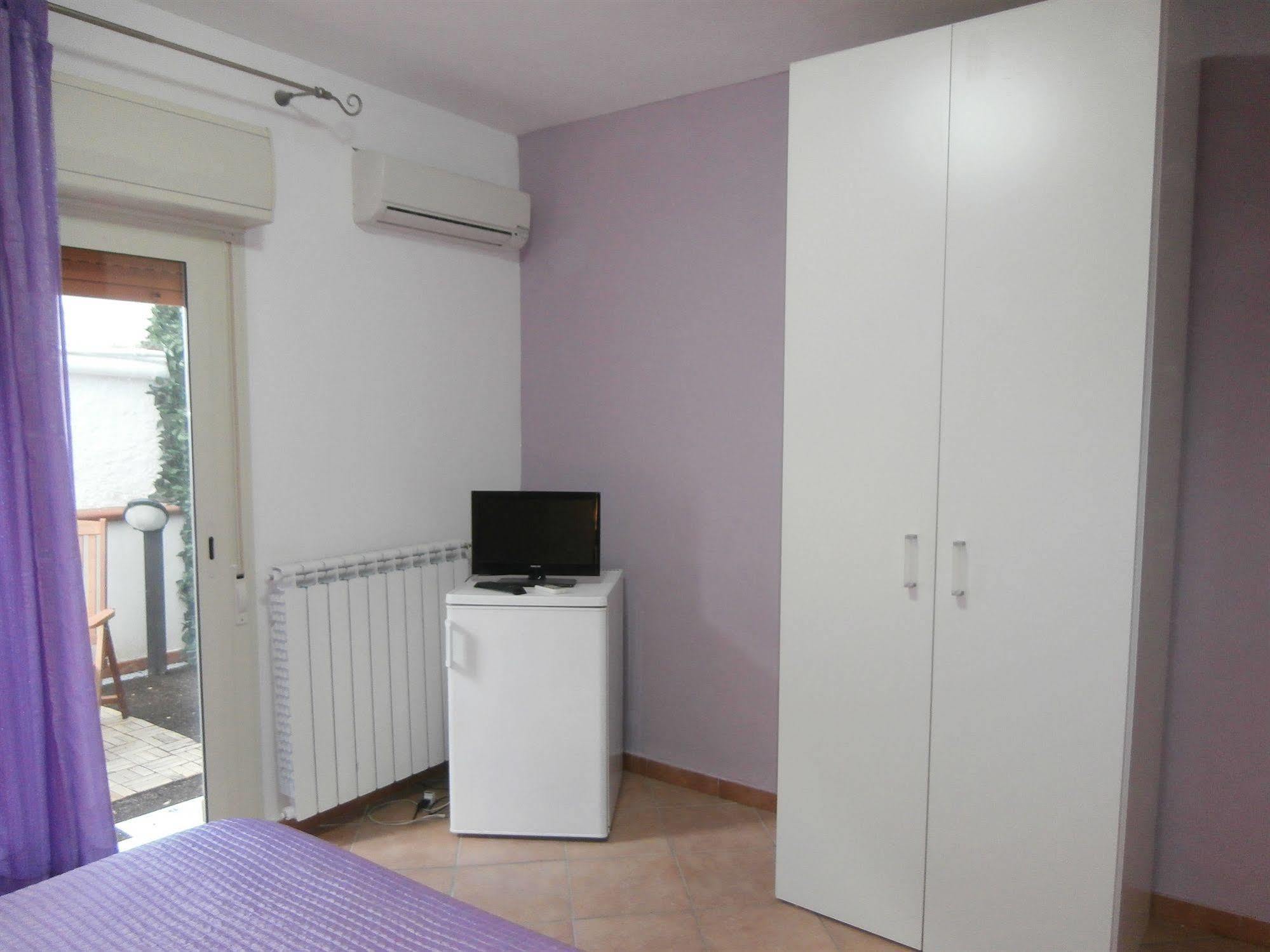 Busalacchi B&B Mondello Buitenkant foto